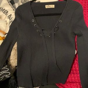 HOLLISTER SWEATER